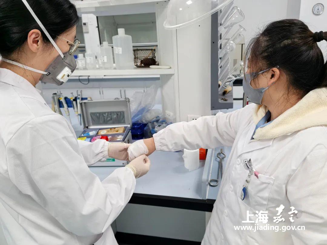 42e3a6cf7a5e443bbb9794dc7c50b46f.jpg 42e3a6cf7a5e443bbb9794dc7c50b46f.jpg