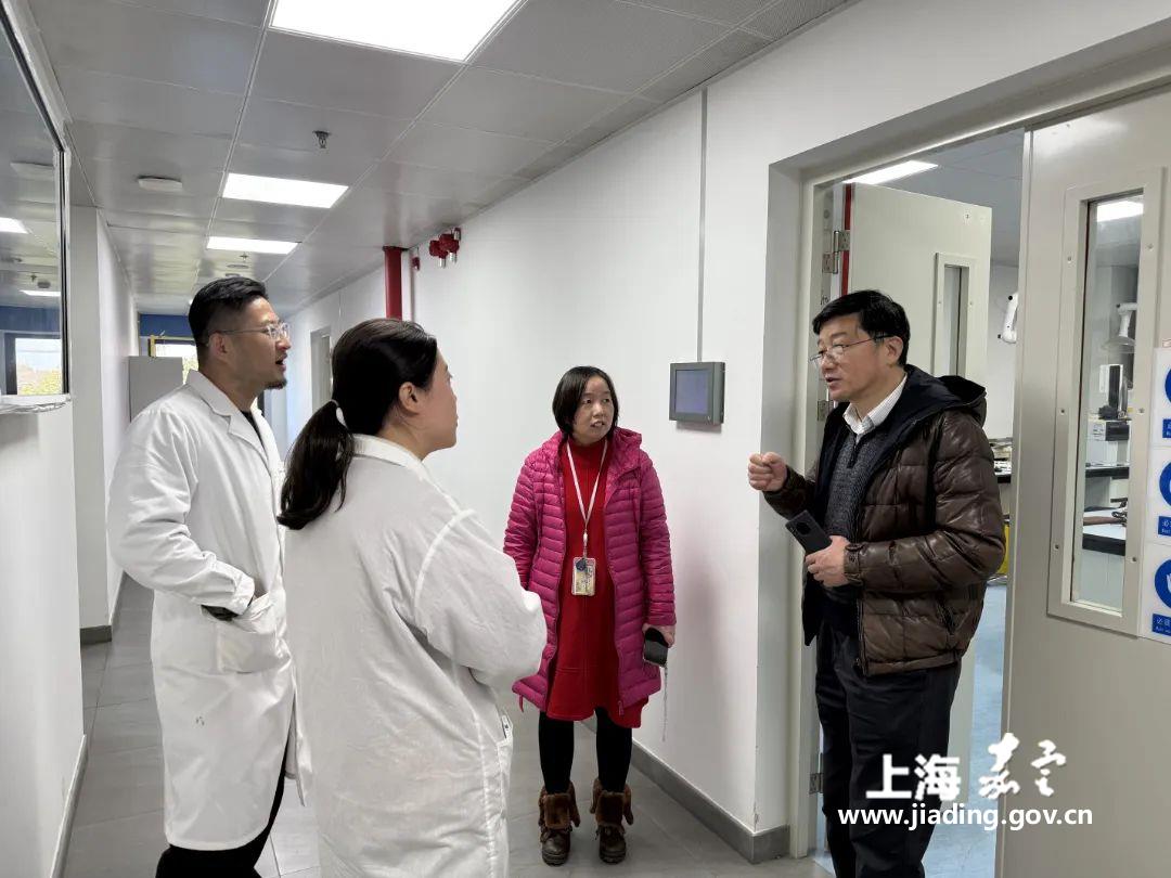 a******298c8b4f1fad3aae5a9d2bb40d.jpg a******298c8b4f1fad3aae5a9d2bb40d.jpg