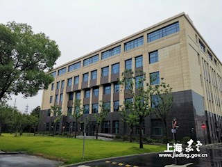 撒花！我们完成搬迁，正式开张啦~