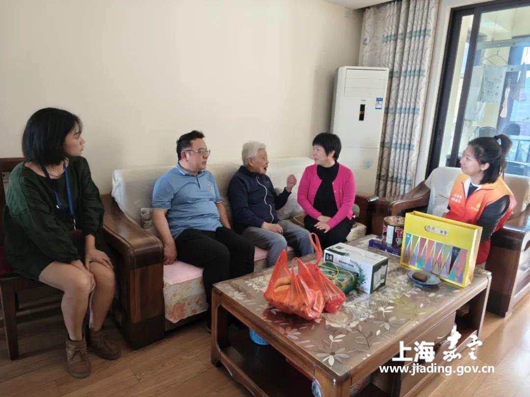 eb08b56a385b4ff382f3349d2afedfe5.jpg eb08b56a385b4ff382f3349d2afedfe5.jpg