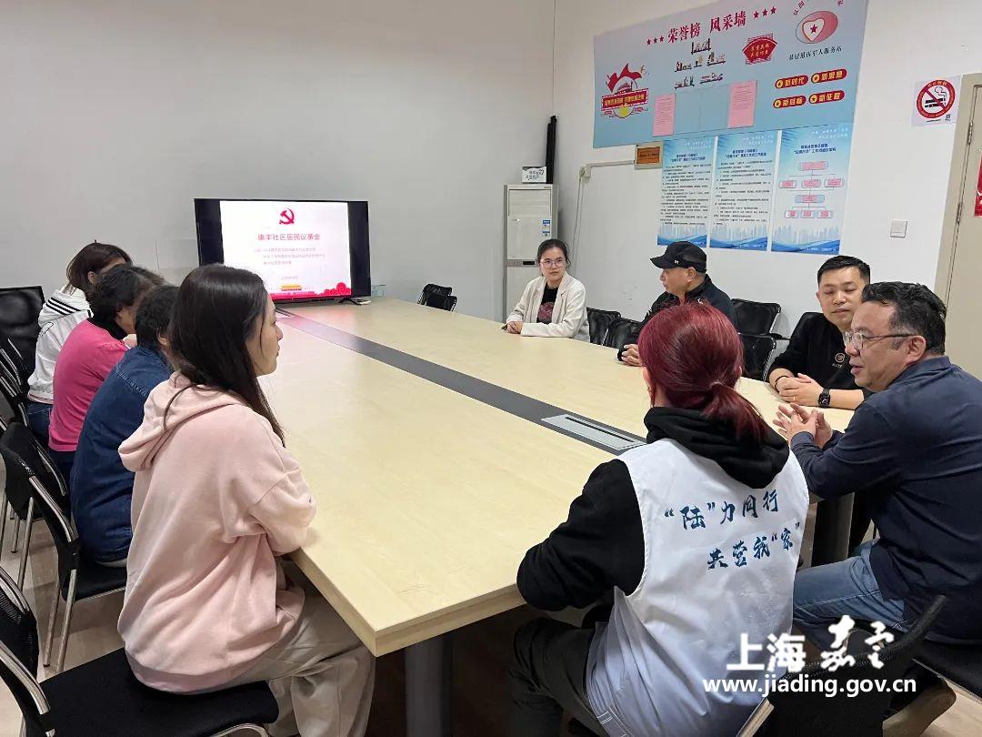 f4f48213b0184cce8aa98e7cc43f67e0.jpg f4f48213b0184cce8aa98e7cc43f67e0.jpg